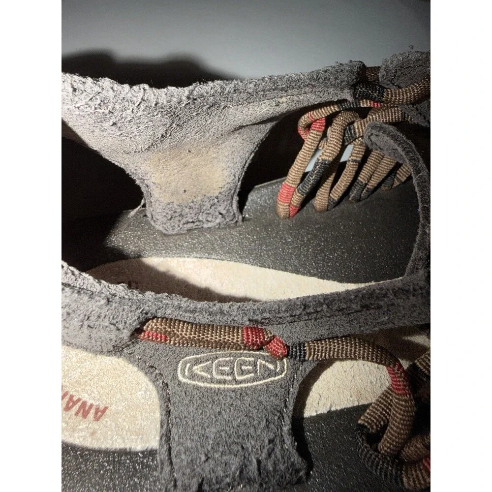 KEEN Sandals Mens 11 Brown Red Two Cord Woven Suede Athletic Hiking Shoes *READ*